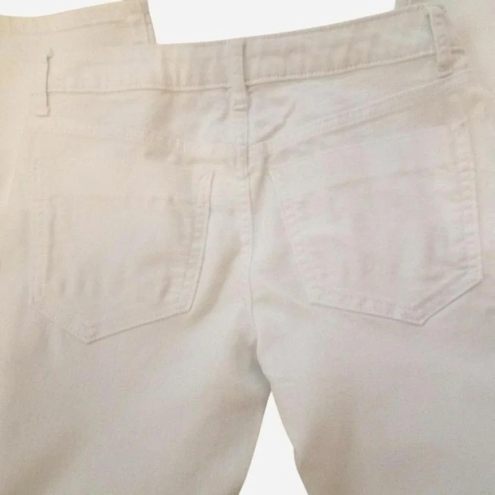 Simply Vera‎ Wang White Capri Jeans Size 2 Mid Rise Stretch Denim